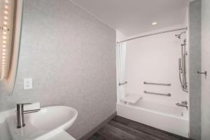 springhill suites by marriott atlanta downtown