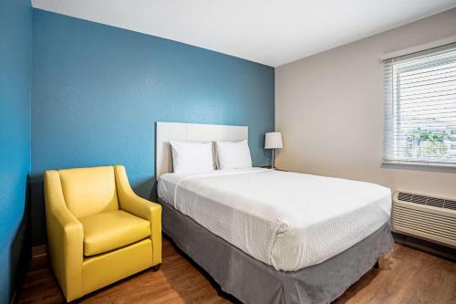 woodspring suites naples