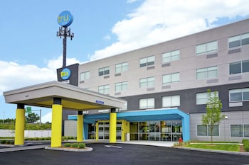 tru by hilton chicopee springfield