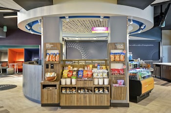 tru by hilton chicopee springfield