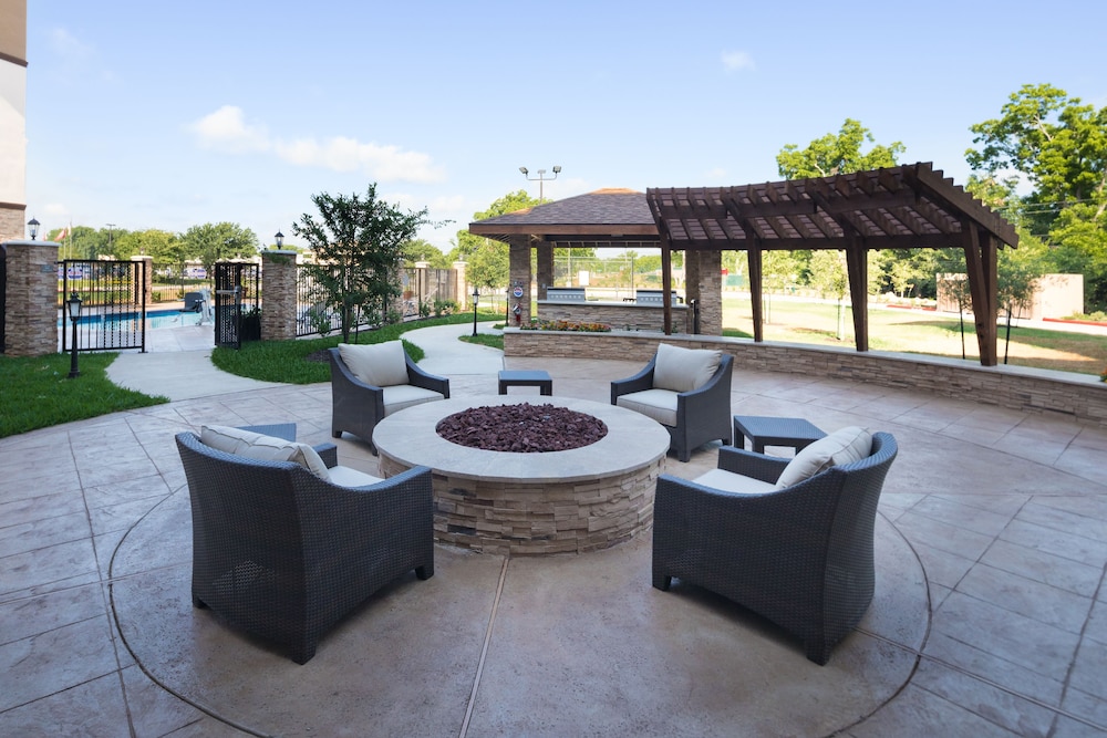 staybridge suites lake jackson by ihg