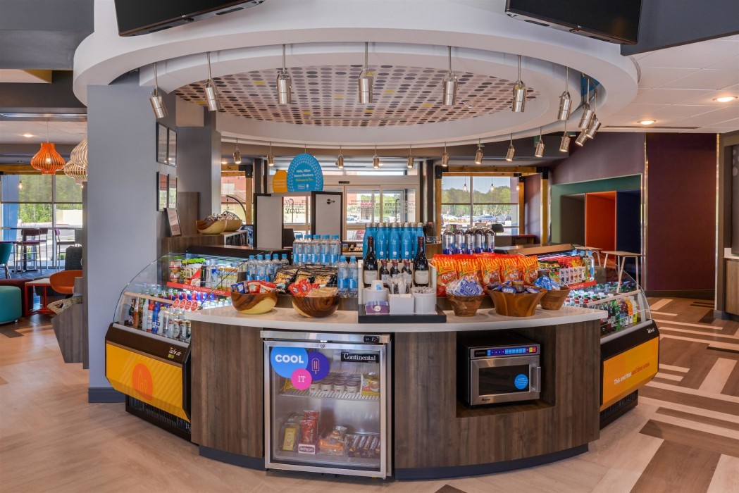 tru by hilton little rock west