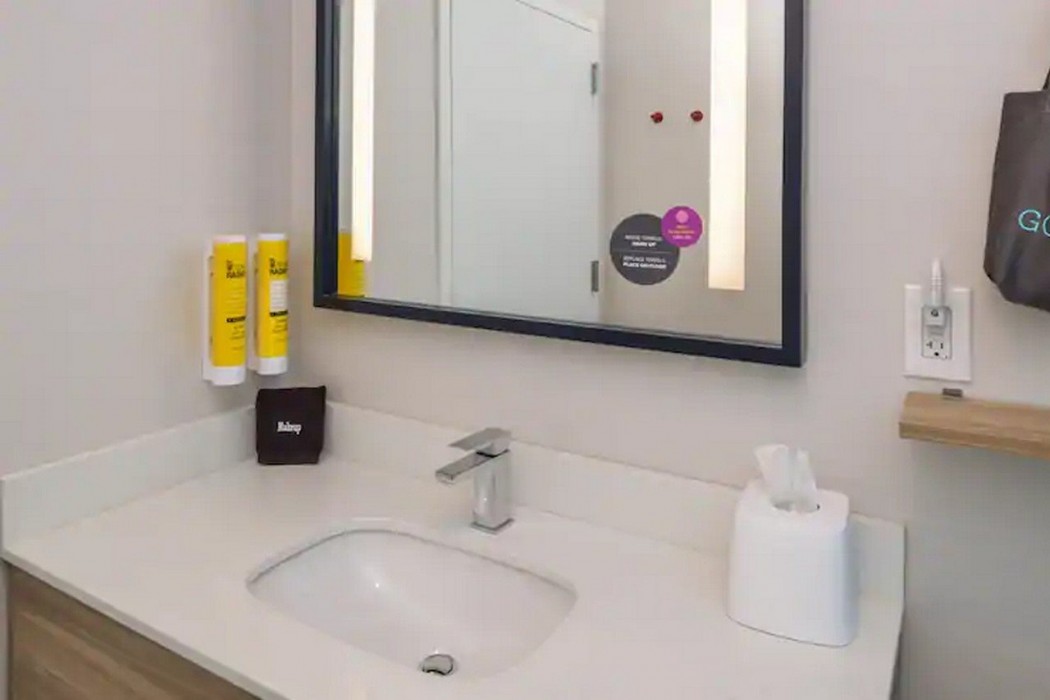 tru by hilton little rock west