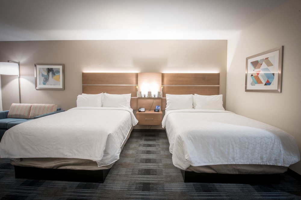 holiday inn express and suites houston westchase westheimer