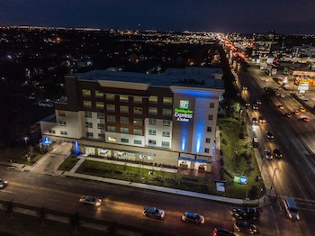 holiday inn express and suites houston westchase westheimer