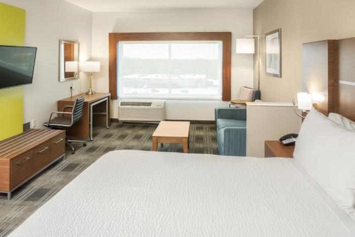 holiday inn express and suites houston westchase westheimer