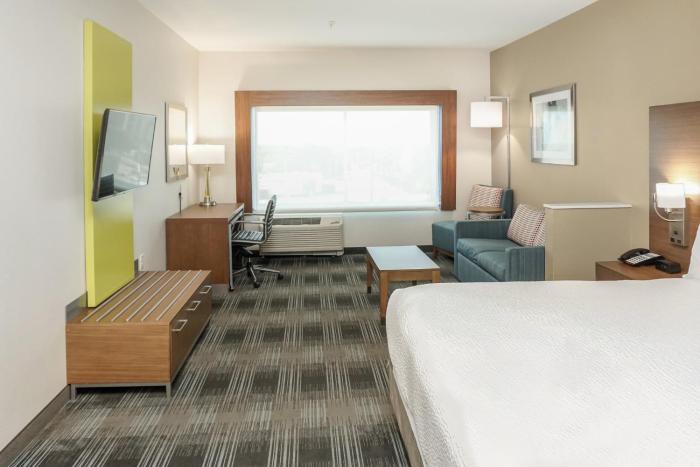 holiday inn express and suites houston westchase westheimer
