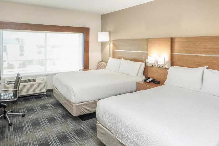 holiday inn express and suites houston westchase westheimer
