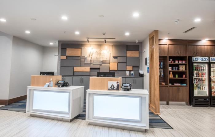 holiday inn express and suites houston westchase westheimer
