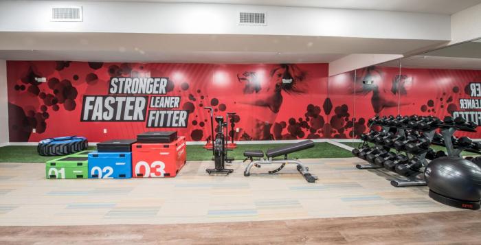 holiday inn express and suites houston westchase westheimer