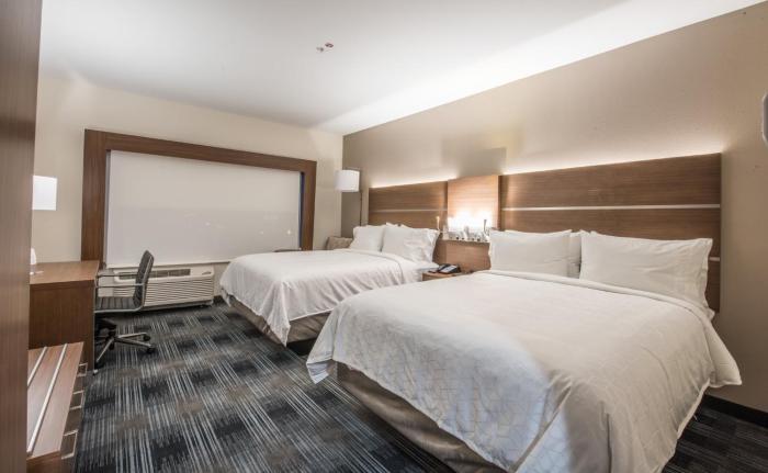 holiday inn express and suites houston westchase westheimer