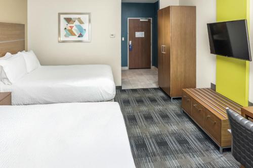 holiday inn express and suites houston westchase westheimer