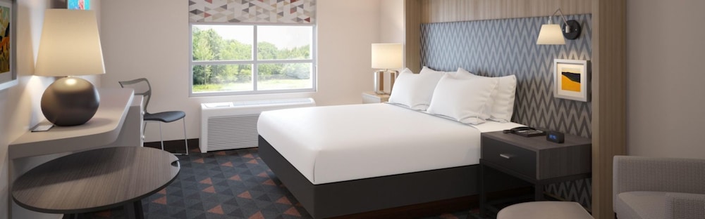 holiday inn and suites sioux falls airport by ihg