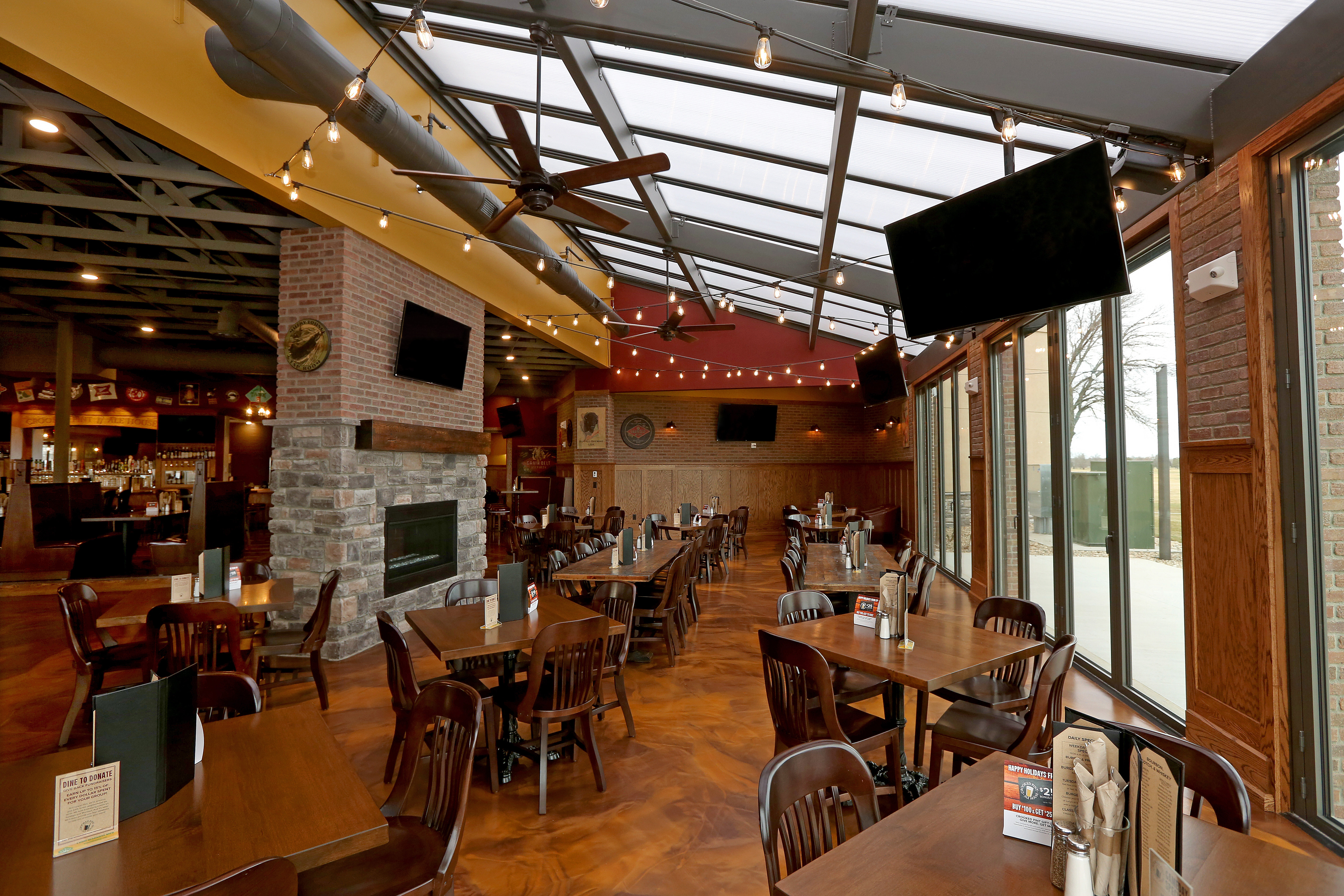 holiday inn and suites sioux falls airport by ihg