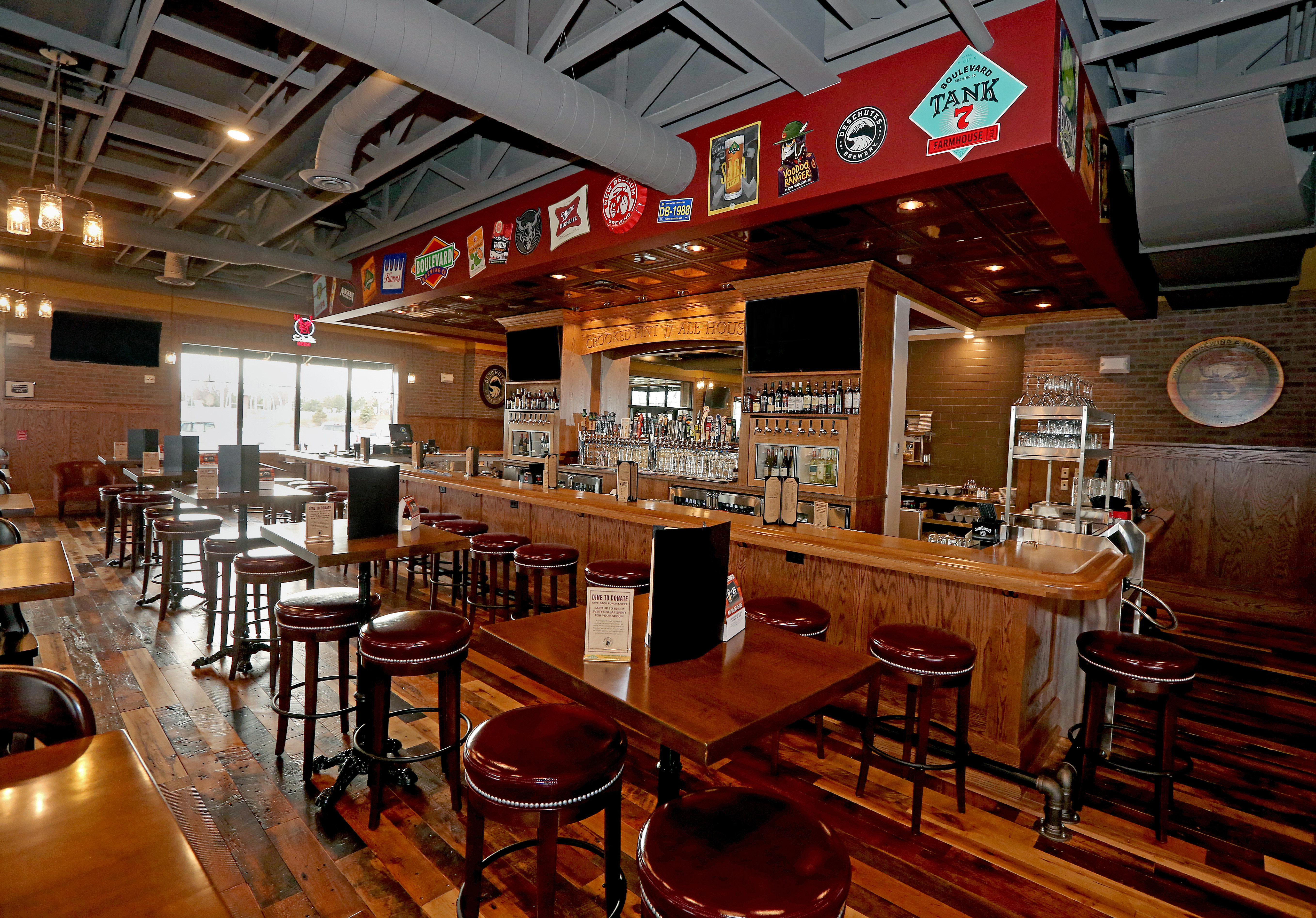 holiday inn and suites sioux falls airport by ihg