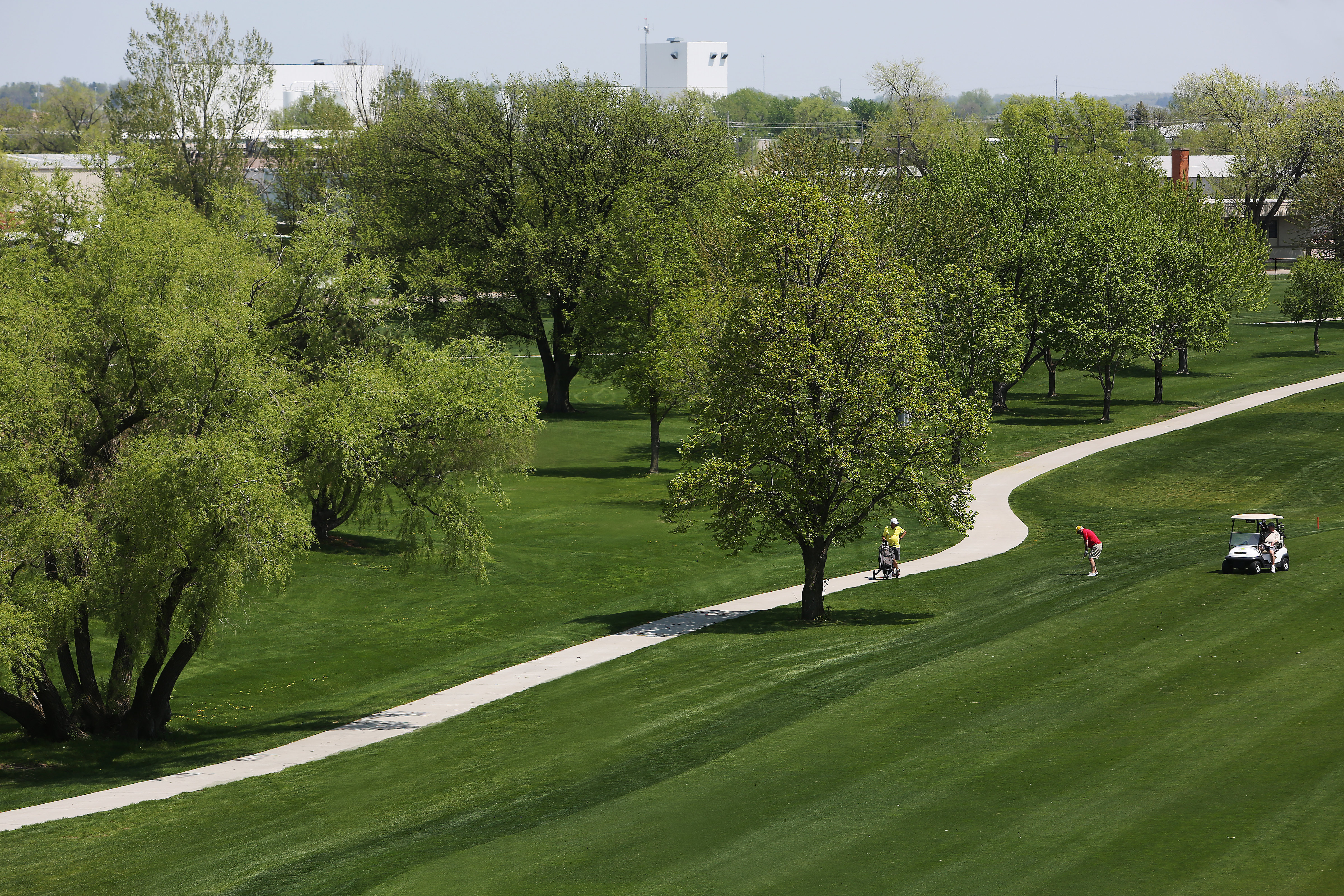 holiday inn and suites sioux falls airport by ihg