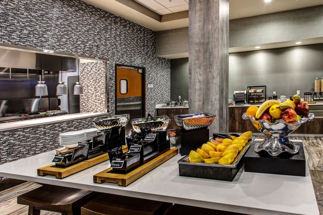 hilton garden inn topeka