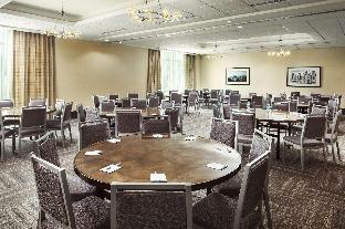 Hampton Inn & Suites Teaneck Glenpointe,Bergen County>>Bergen,4 star