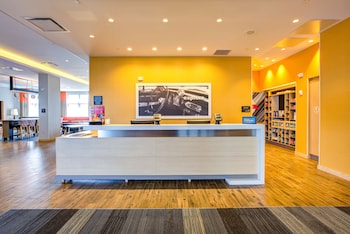 hampton inn and suites boston waltham