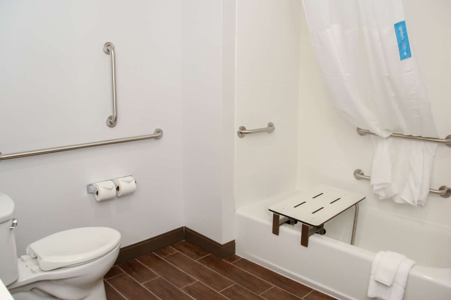 hampton inn and suites lafayette medical center co