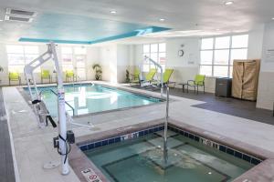 hampton inn and suites lafayette medical center co