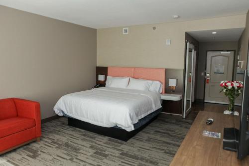 hampton inn and suites lafayette medical center co