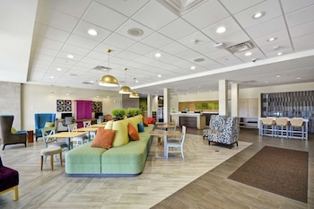 home2 suites by hilton stow