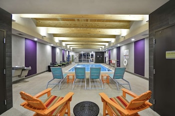 home2 suites by hilton stow