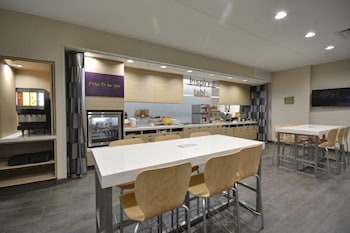 home2 suites by hilton stow
