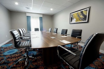 hampton inn and suites oklahoma city quail springs