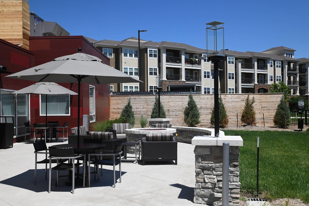 towneplace suites by marriott kansas city at briarcliff