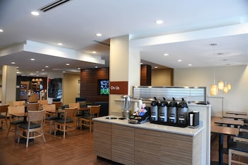 towneplace suites by marriott kansas city at briarcliff