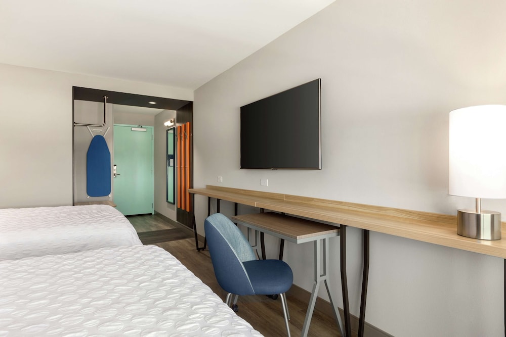 tru by hilton wichita northeast