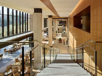 Luskin Hotel,Westwood>>Los Angeles,5 star
