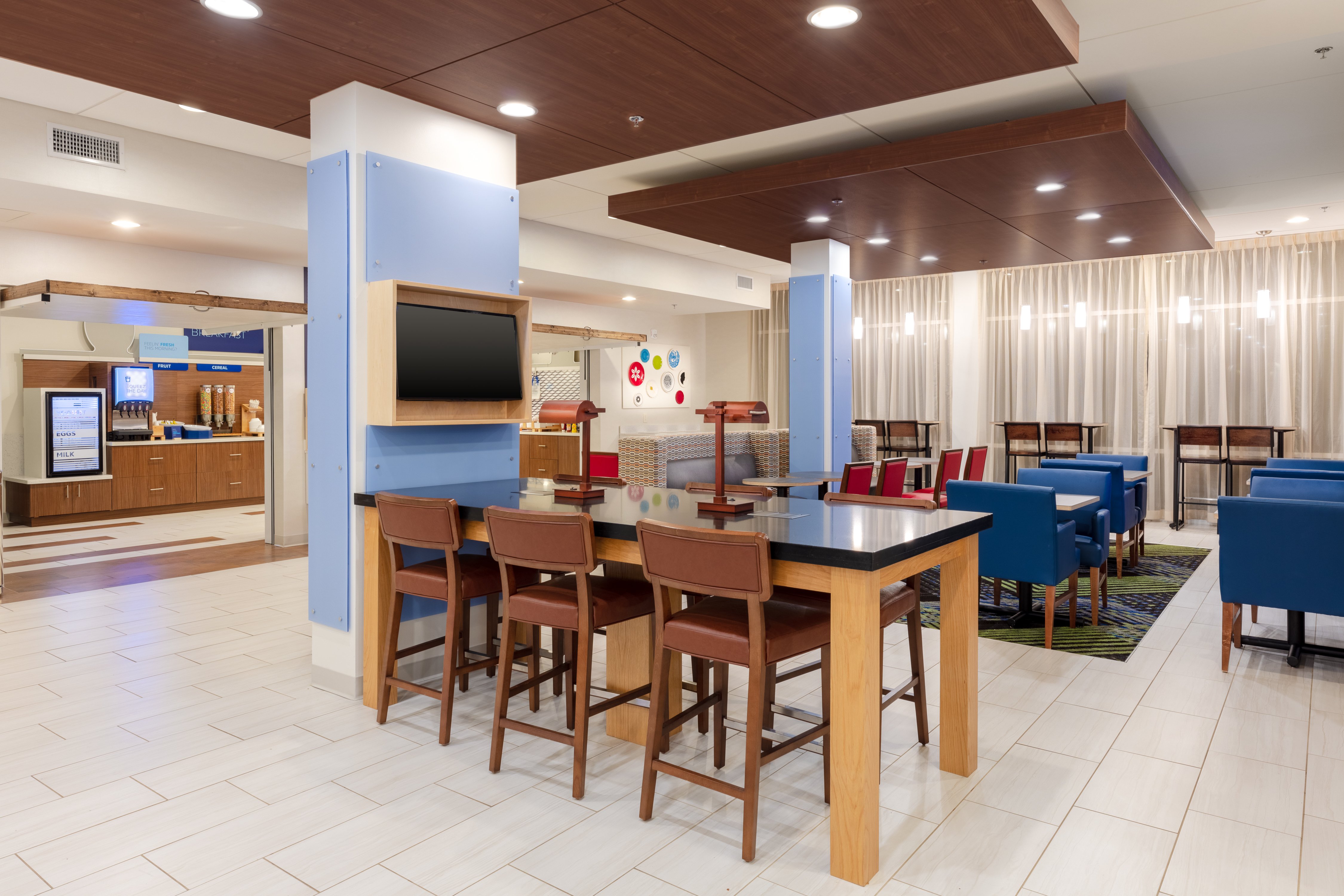 holiday inn express calhoun south by ihg