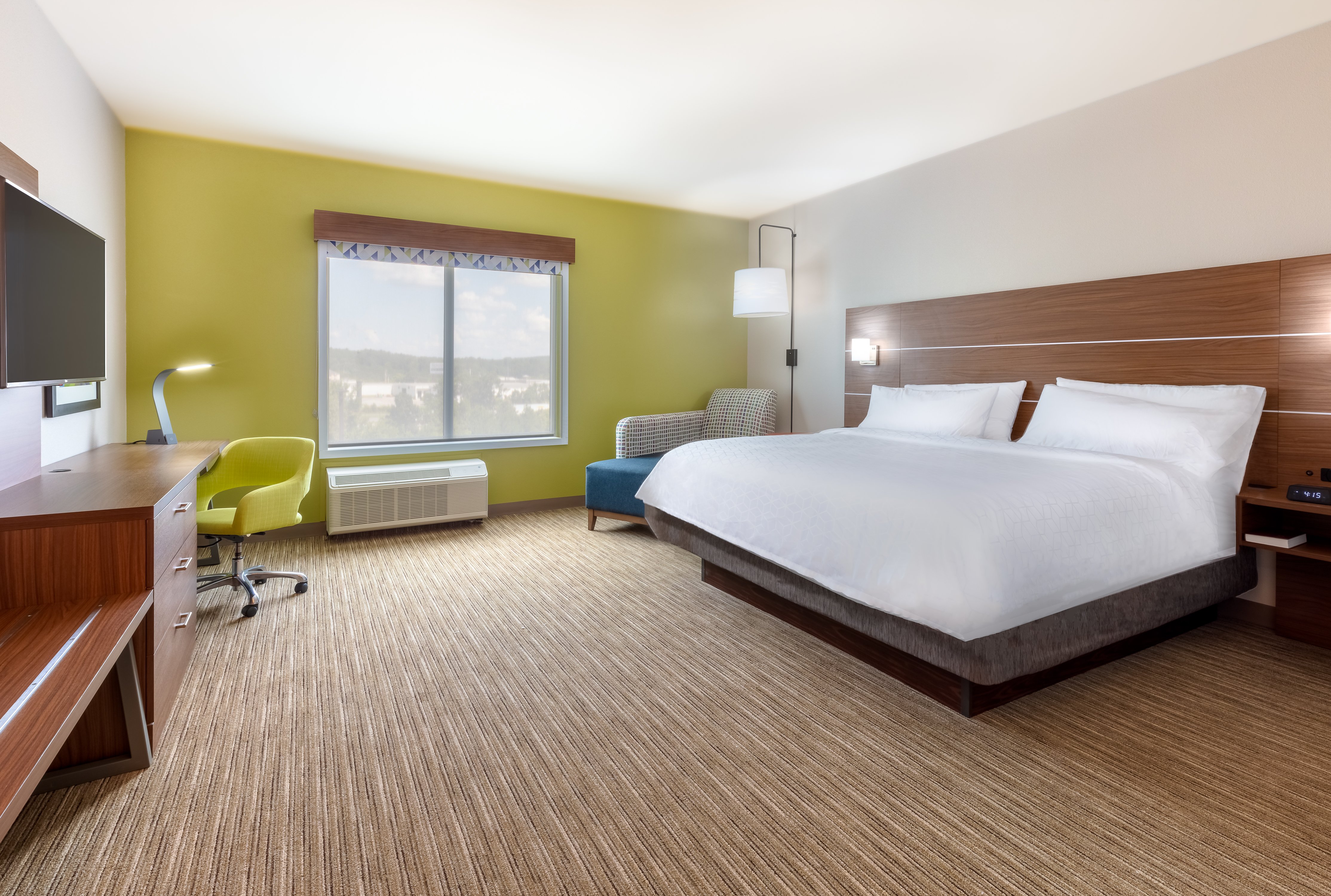 holiday inn express calhoun south by ihg
