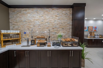 staybridge suites houston east baytown by ihg