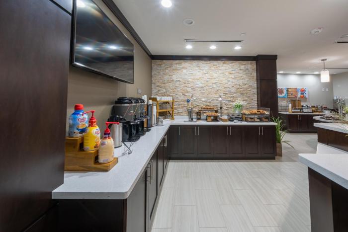 staybridge suites houston east baytown by ihg