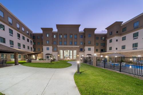 staybridge suites houston east baytown by ihg