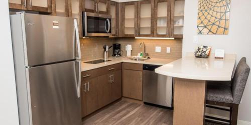 staybridge suites houston east baytown by ihg