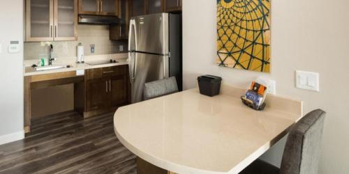 staybridge suites houston east baytown by ihg