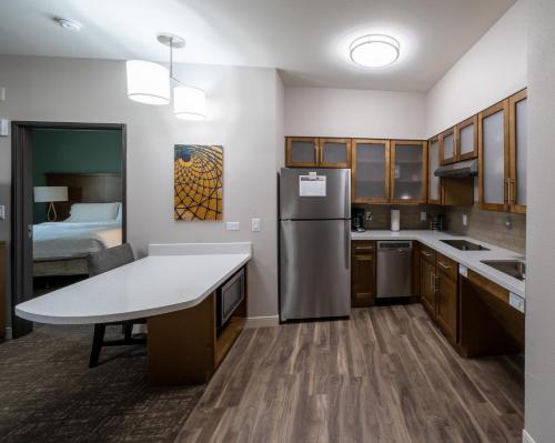 staybridge suites houston east baytown by ihg