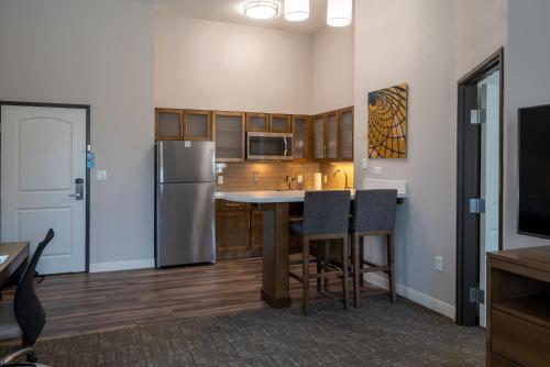 staybridge suites houston east baytown by ihg