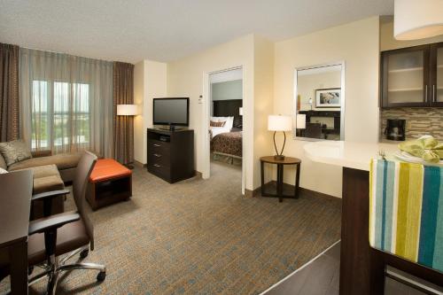 staybridge suites houston east baytown by ihg
