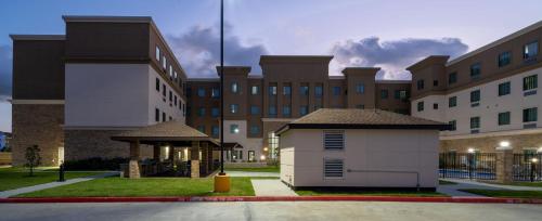 staybridge suites houston east baytown by ihg