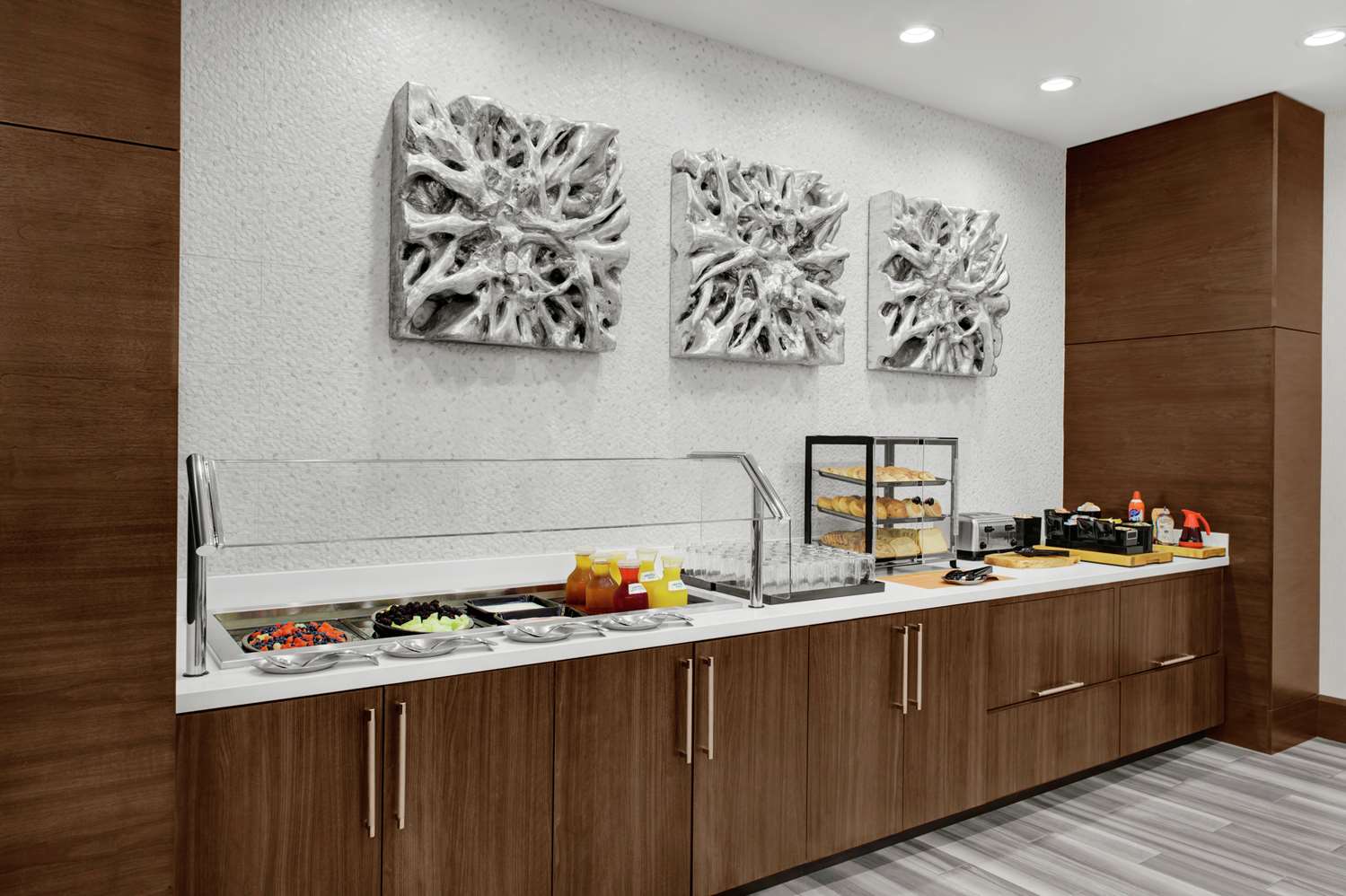 hilton garden inn charlotte waverly nc