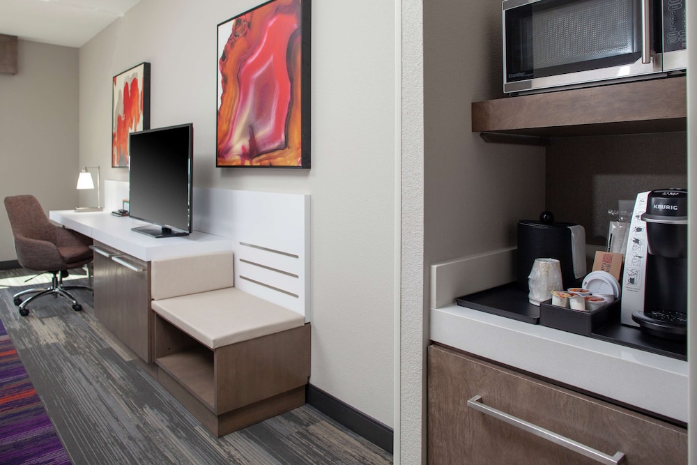 hilton garden inn charlotte waverly nc