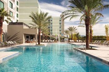 springhill suites by marriott orlando at millenia