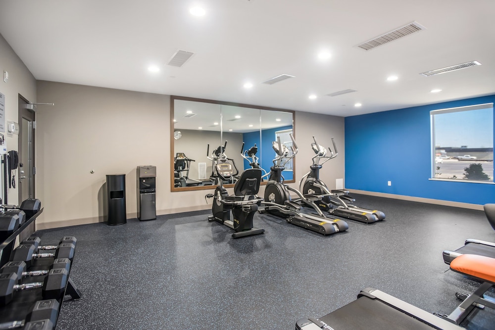 holiday inn express and suites east tulsa catoosa