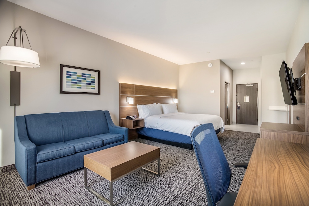 holiday inn express and suites east tulsa catoosa
